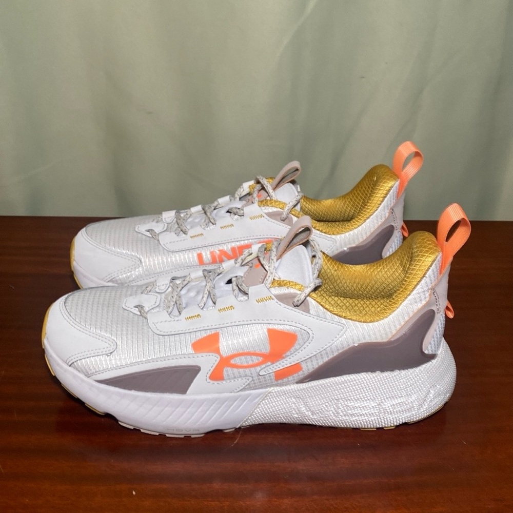 Under Armour MEGA 2 Mvmnt HOVR Athletic Sneakers Fog Orange Blast  M 11.5/W13